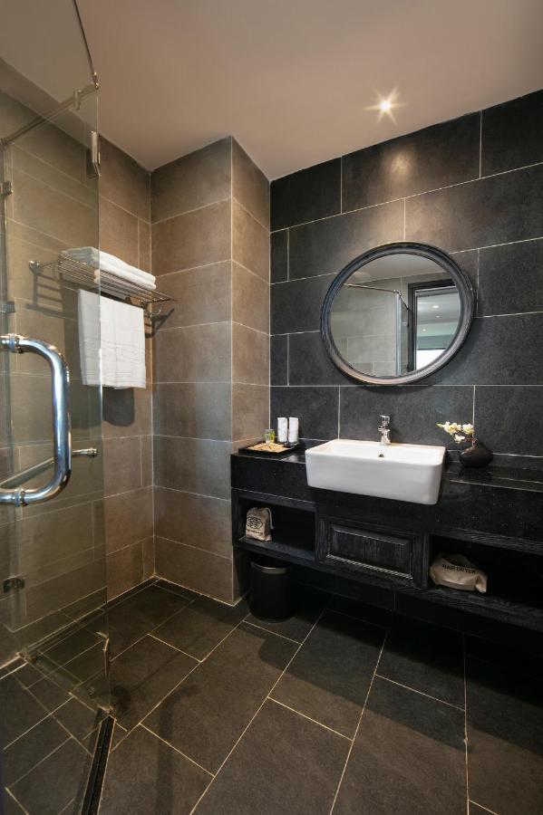 Deluxe Green Field,1294516069:JPEG